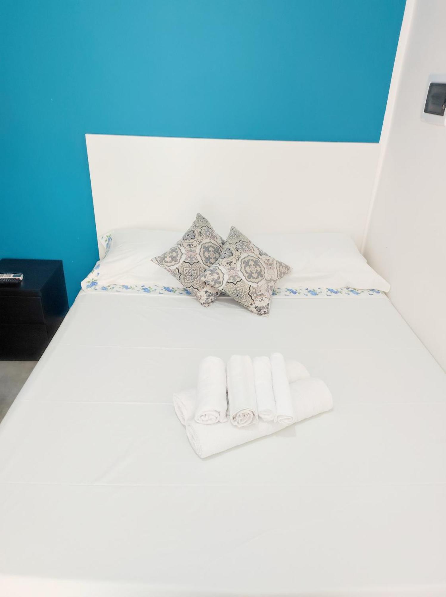 Marina Room Катания Экстерьер фото