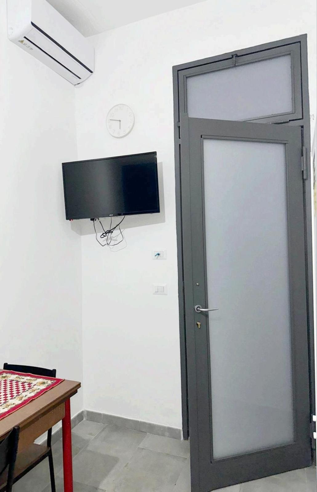 Marina Room Катания Экстерьер фото